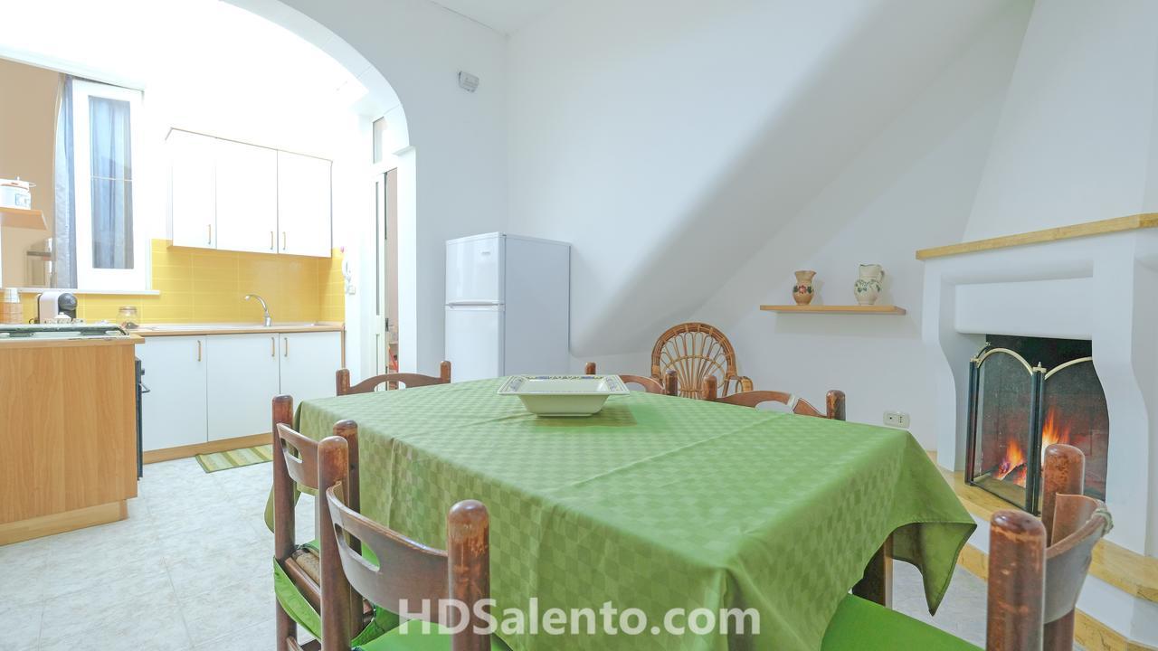 Appartement Da Mescia Cesarina à Tricase Extérieur photo